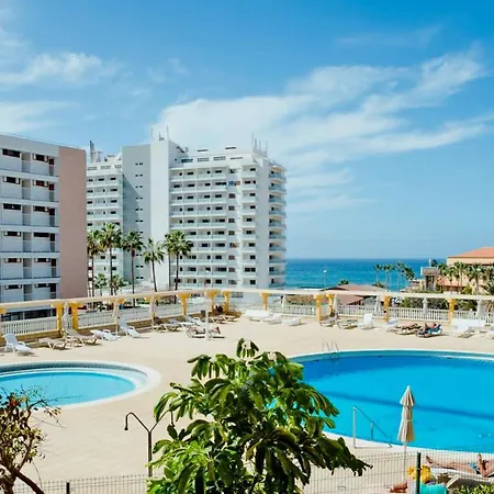 科帕卡巴纳公寓 *